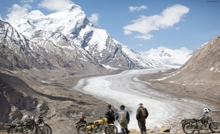 Ladakh bike tours