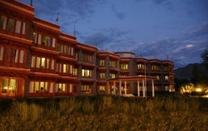 Ladak cheap hotels