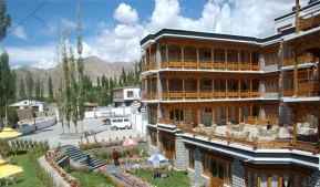 Ladak best hotels